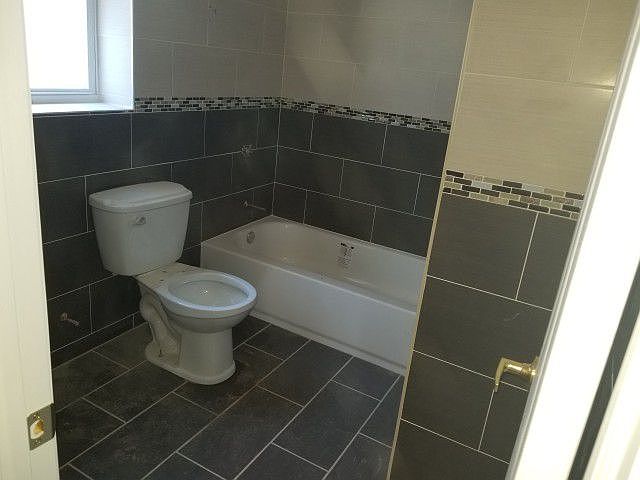 2nd image of 640 E 229th St #1