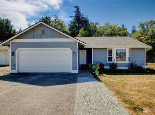 2898 Viewmont Pl, Camano Island, WA 98282
