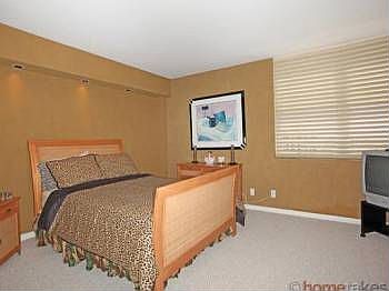3rd image of 3407 S Ocean Blvd