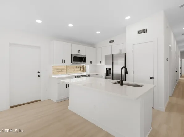 29 Masters Dr #B, Saint Augustine, FL 32084