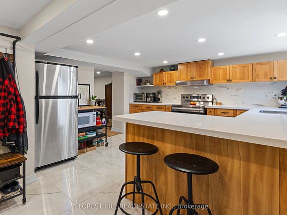 3rd image of 53 Meadowbank Rd