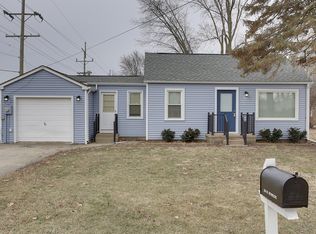 201 W Reynolds St, Tolono, IL