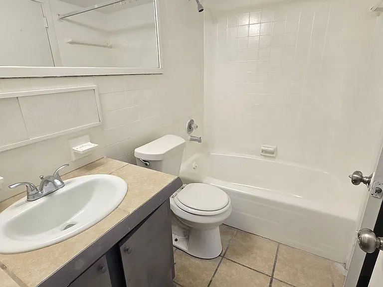 3701 Wesley Dr — Photo 10