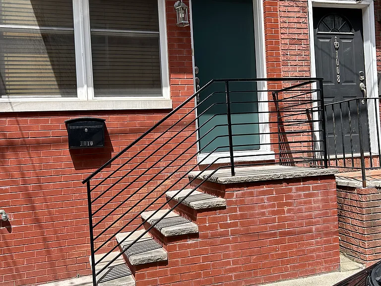 1010 S Cleveland St — Photo 11