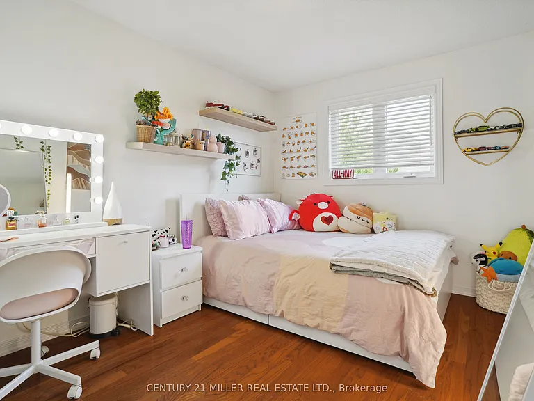 1383 Tobyn Dr — Photo 22