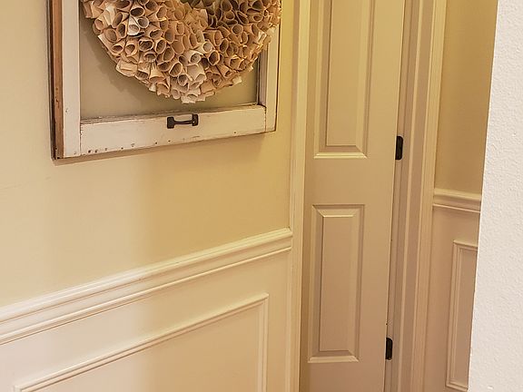 4th image of 23220 E Colony Ct
