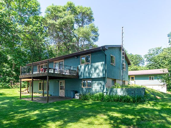 2nd image of 17188 Dewes Rd