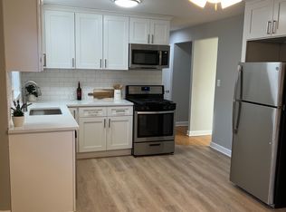 8614 W Berwyn Ave APT 3S, Chicago, IL 60656