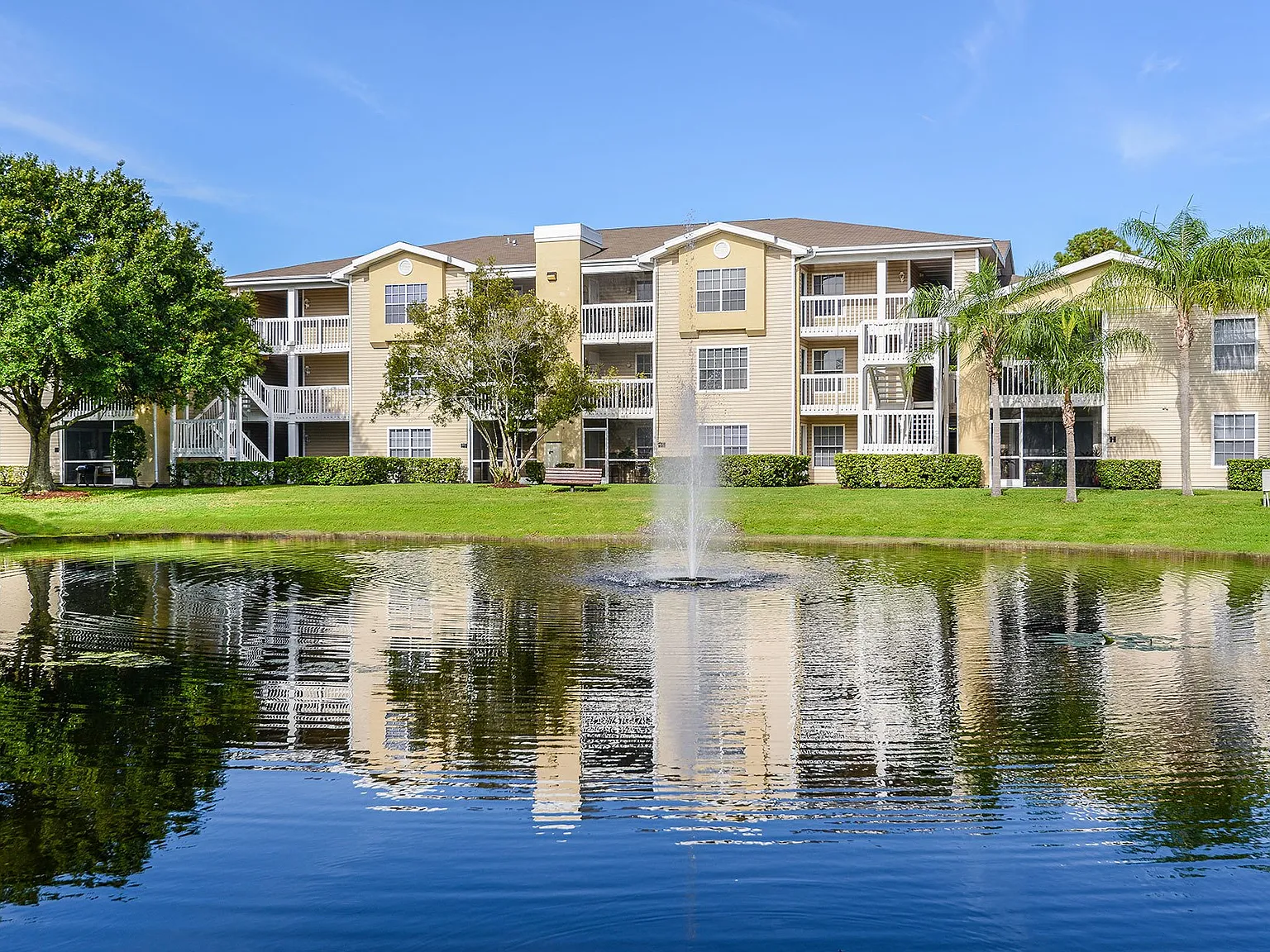 Hunters Glen Apartments — Photo 4