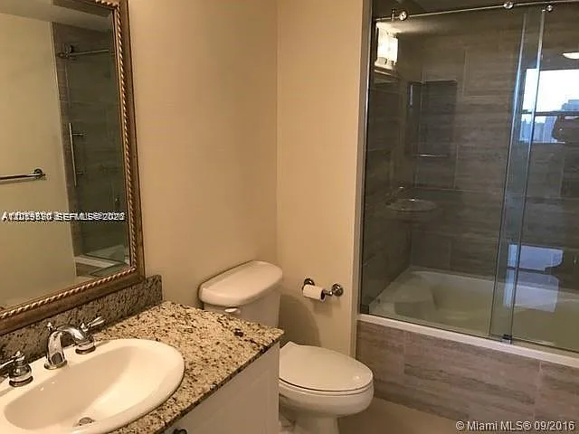 19501 W Country Club Dr #2115 — Photo 18