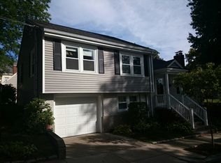 14 Rickerhill Rd, West Roxbury, MA 02132
