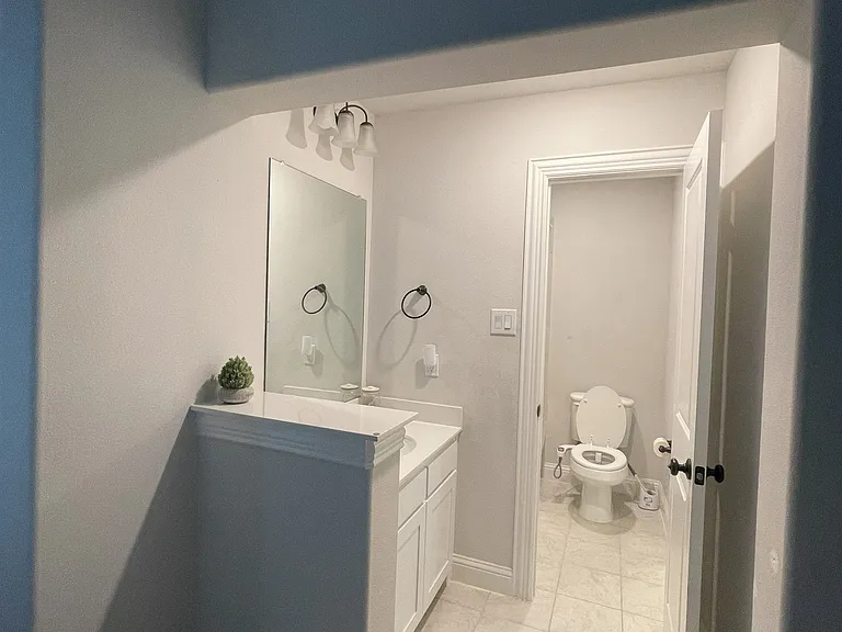 305 Cypress Hill Dr — Photo 35