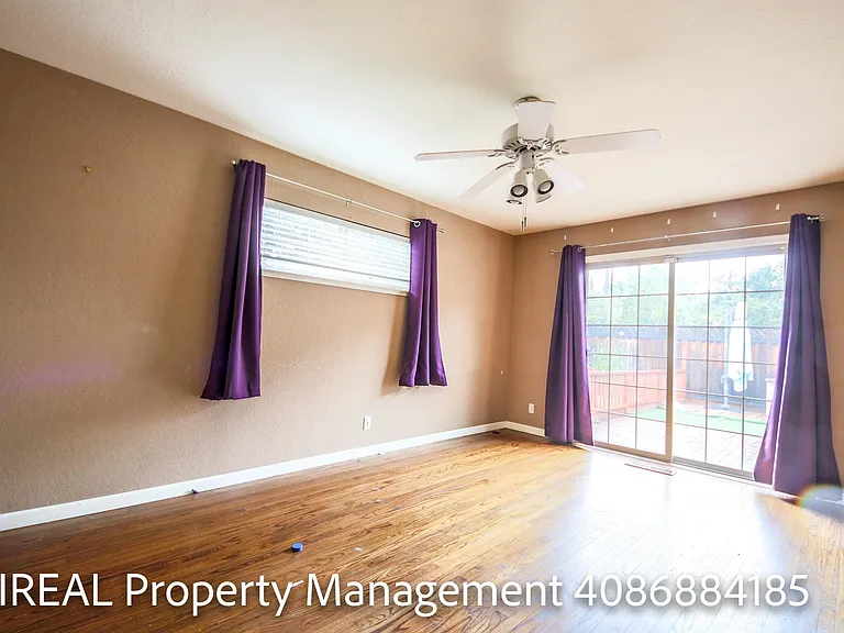 1751 Curtner Ave — Photo 11
