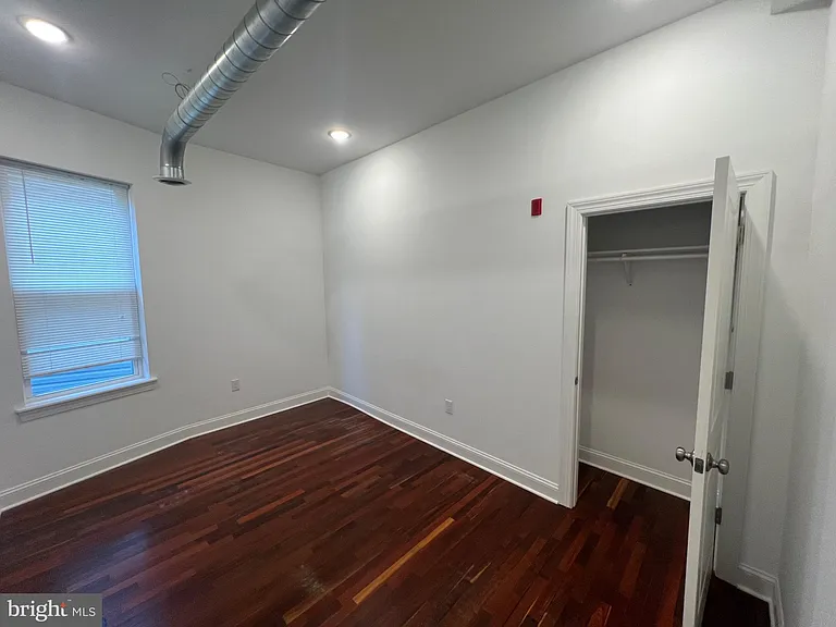 3228 W Diamond St #2 — Photo 5