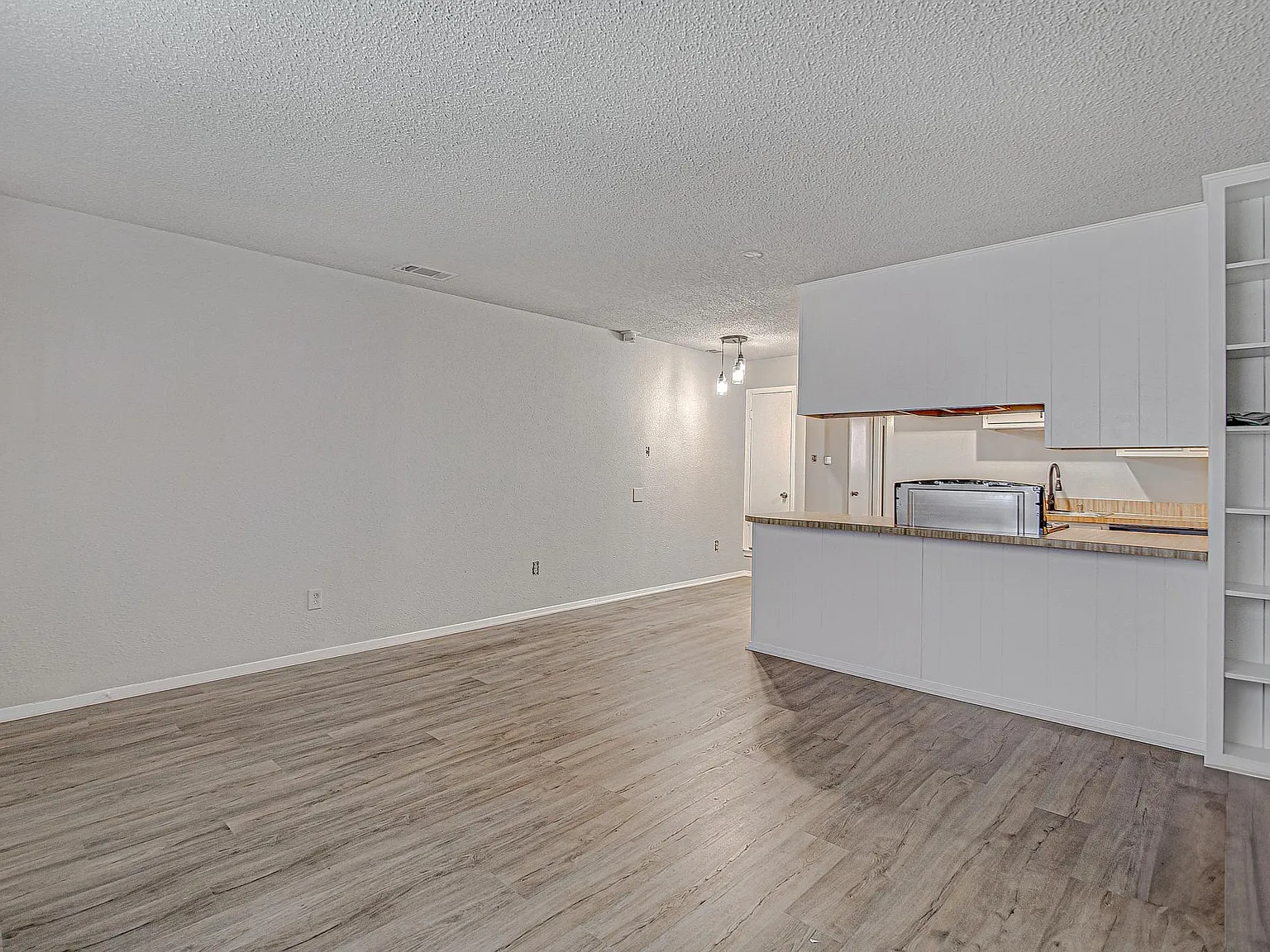 1 bed, 672 sqft, $775 — Photo 4