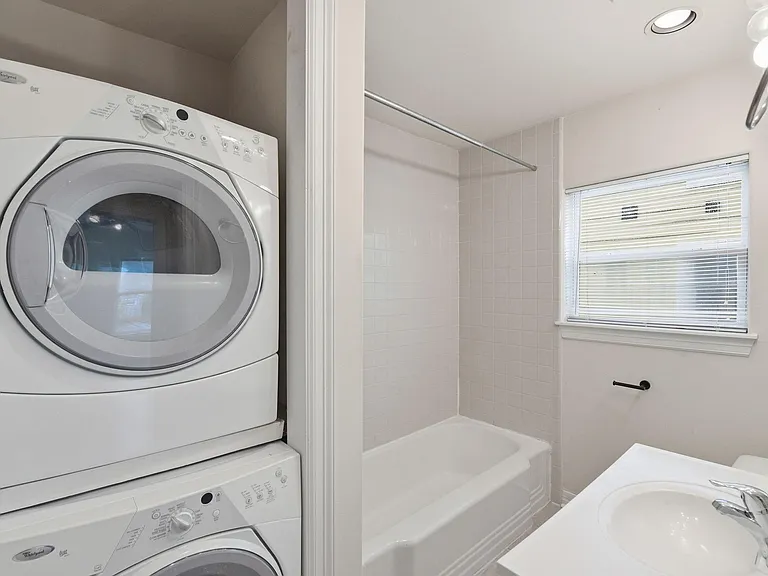2513 Shakespeare St #3 — Photo 21