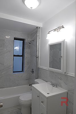 2nd image of 200 W 95th St APT 24