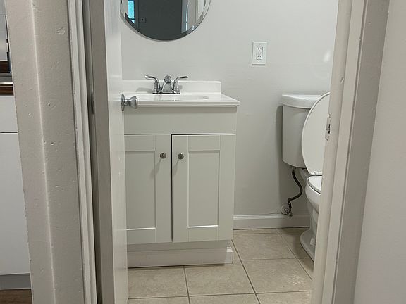 5th image of 411-431 N Main St #20