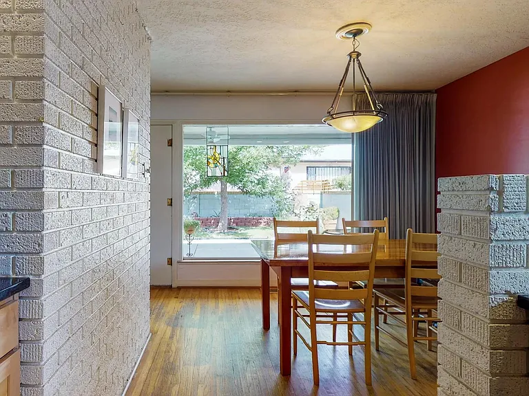 5100 Constitution Ave NE — Photo 10