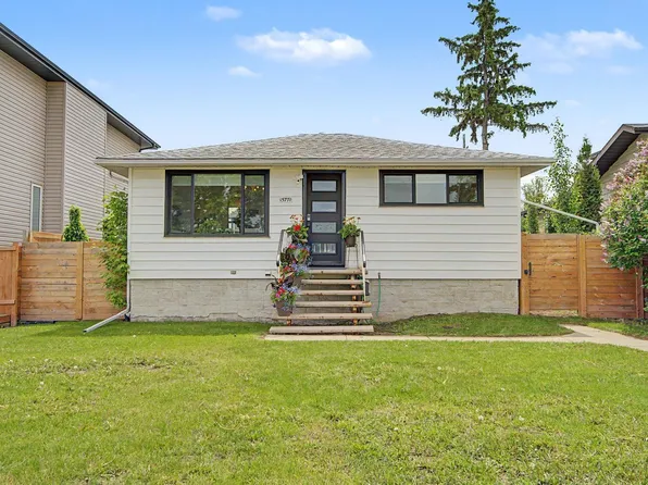 15771 106a Ave NW, Edmonton, AB T5P 0X2