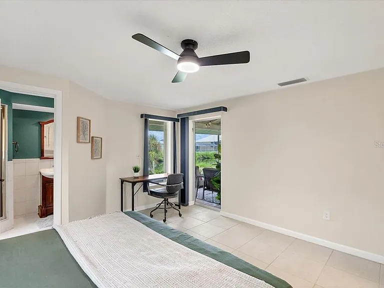 4696 Pompano St — Photo 29