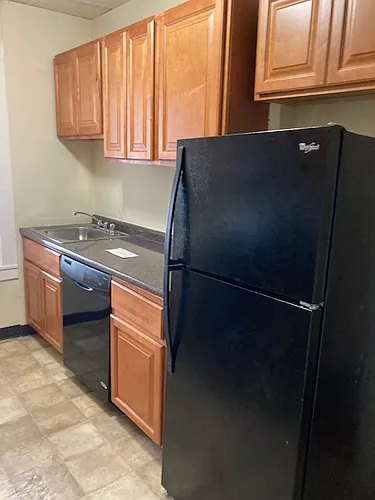 34 Trident Ave Photo 1