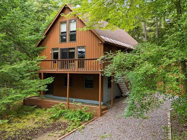 134 Onteora Trl, Indian Lake, NY 12842