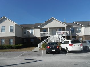 350 Beverly St APT 105, Hinesville, GA 31313