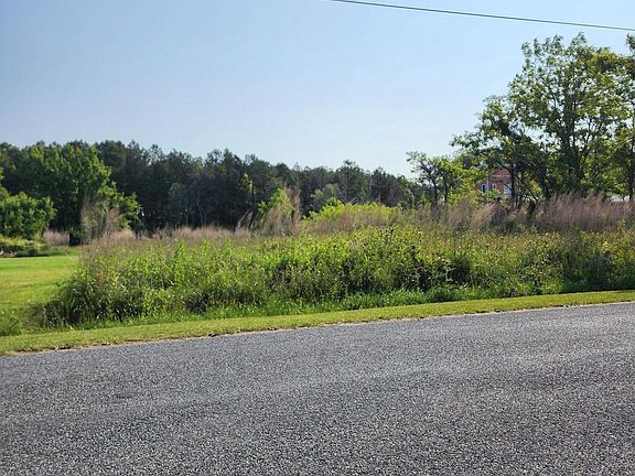 2nd image of Janmar Ln