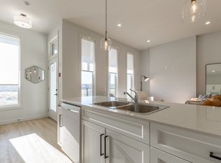 Ellington Flats, Winnipeg, MB R3Y 2G9