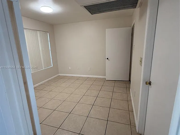 15325 SW 106th Ter #604 — Photo 4