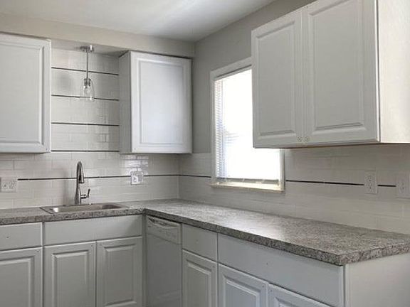 5th image of 21843 Brittany Ave