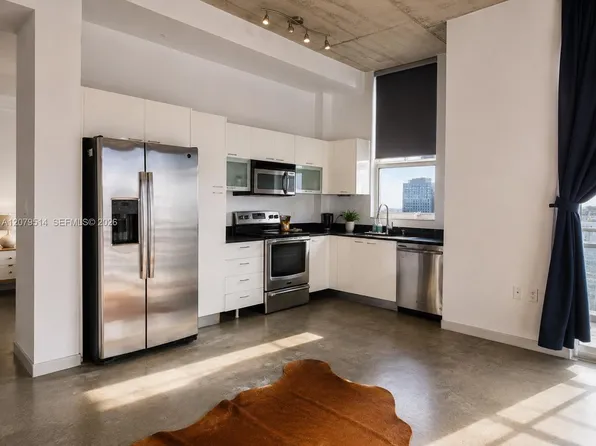 133 NE 2nd Ave, Miami, FL