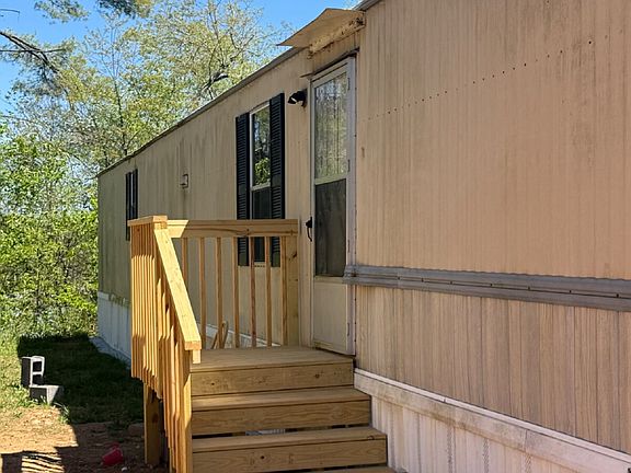 3rd image of 77 Fletcher Way
