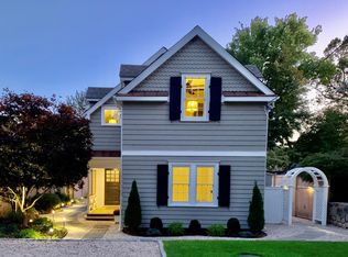 1 Otter Trl, Westport, CT 06880