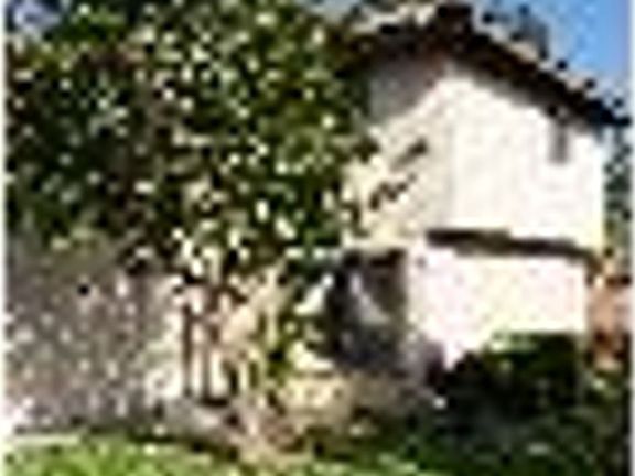 3rd image of 3231 Triumph Ln APT 4