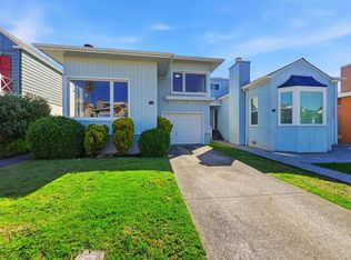 40 Lakemont Dr, Daly City, CA 94015