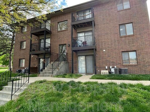 3405 Holdrege St APT 206