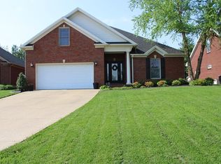 3052 Creek Branch Cv, Owensboro, KY 42303