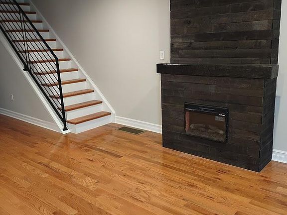 2nd image of 1812 N Croskey St