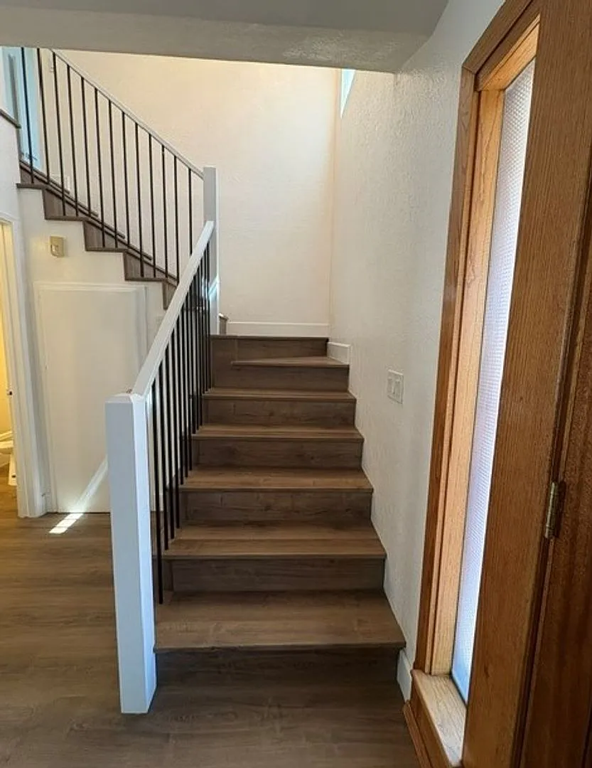 Bright And Spacious 4 Bedroom Home In The City Of Walnut, Ca — Photo 2