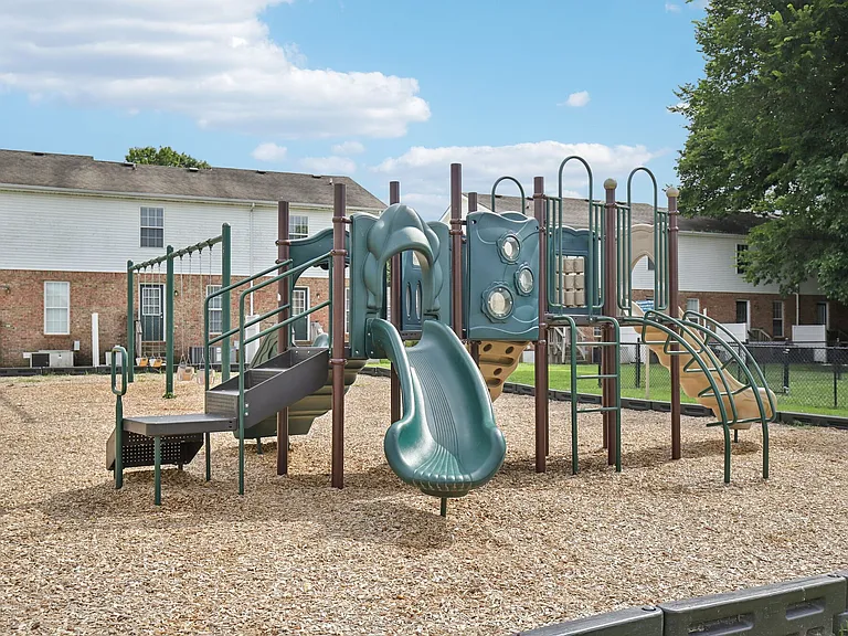 The Landings at Riverside — Photo 32