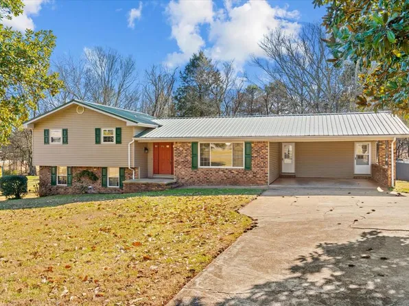 139 N Hills Dr, Cohutta, GA 30710