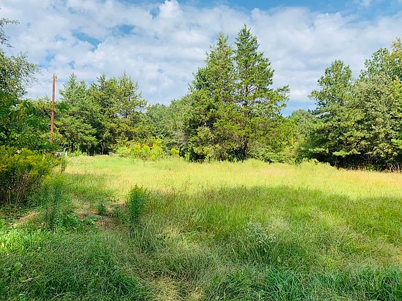4th image of 124 County Road 1466