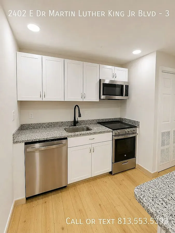 2402 E Dr Mlk Jr Blvd, Unit 3 — Photo 3