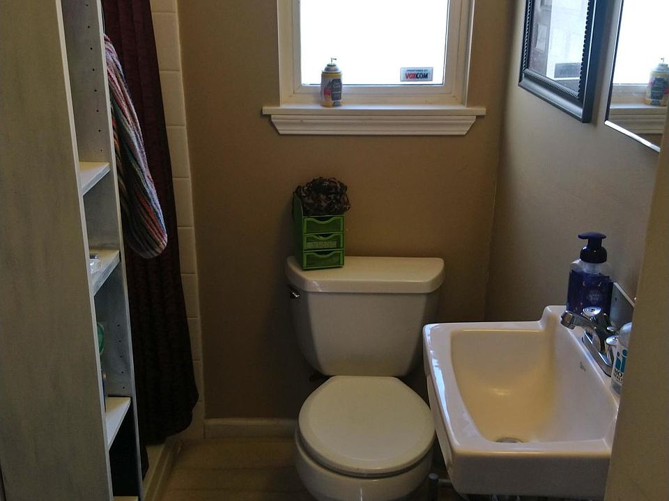 2nd image of 1368 4th St Unit 3