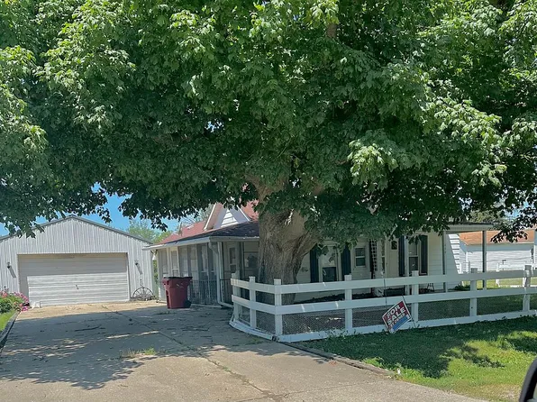 403 S Union St, Yates City, IL 61572