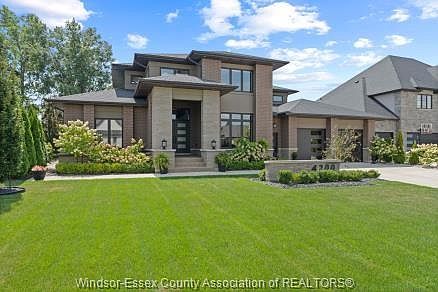 2nd image of 4200 Donato Dr