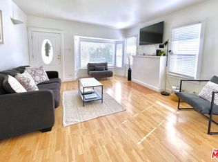 8655 Clifton Way, Beverly Hills, CA 90211