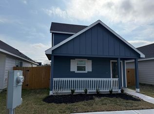 16806 N Marie Village Dr, Conroe, TX 77306